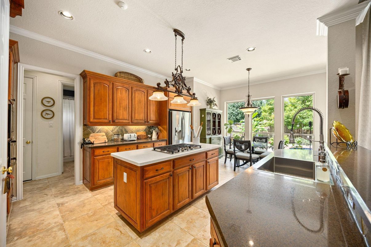 Interior, Kitchen, Pendant Lights, Recessed Lighting, Stainless Steel Appliances