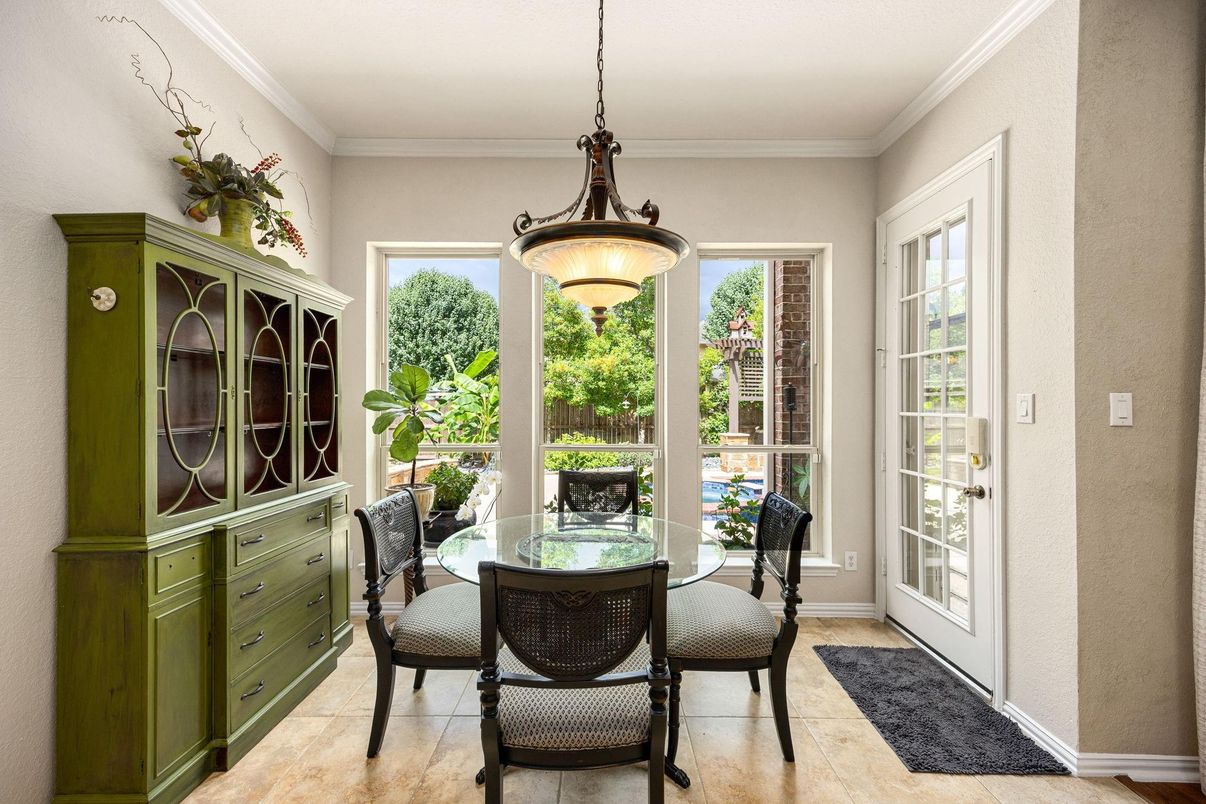 Dining room, Interior, Pendant Lights