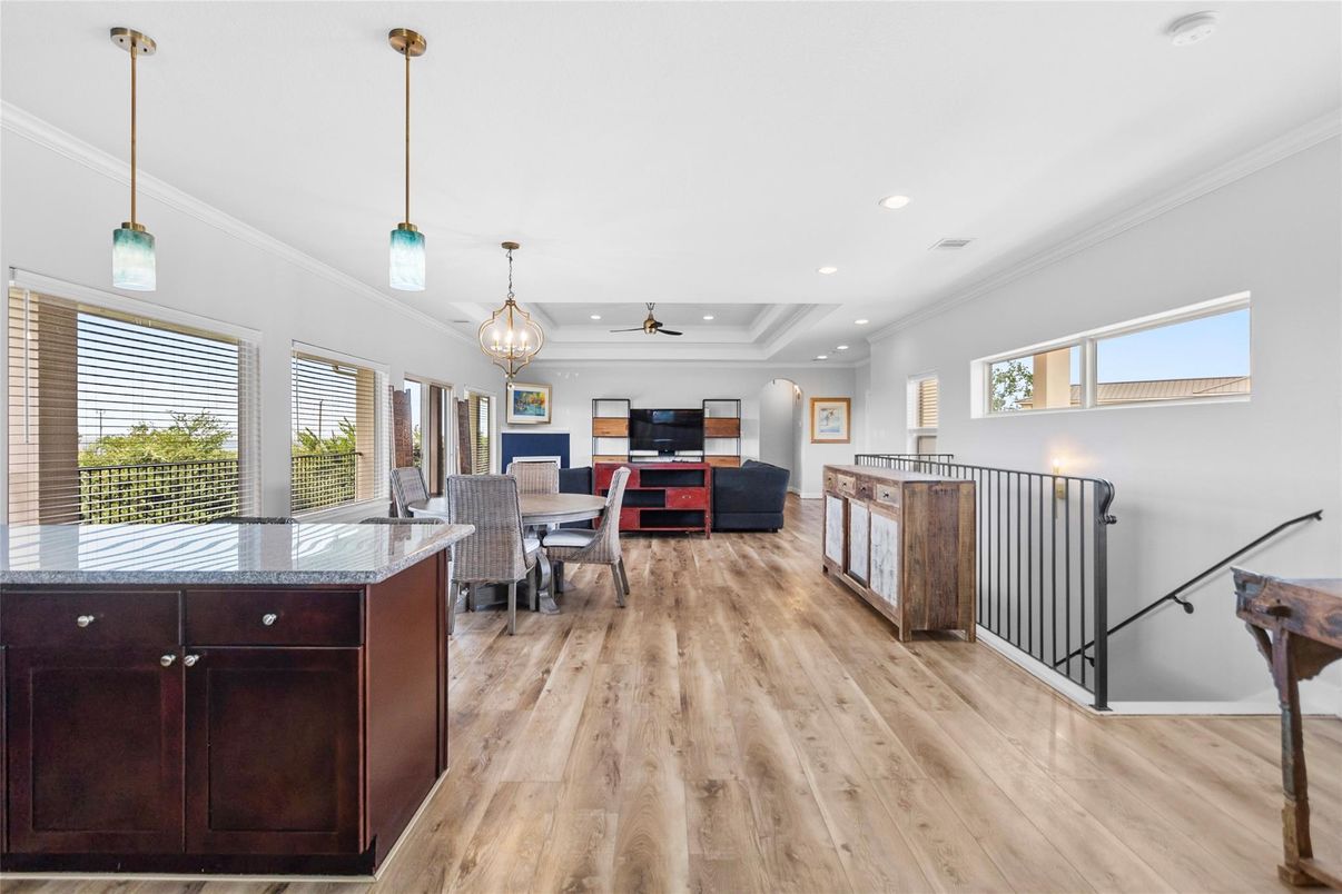 Dining room, Interior, Living room, Pendant Lights, Recessed Lighting, Wood Texture Flooring