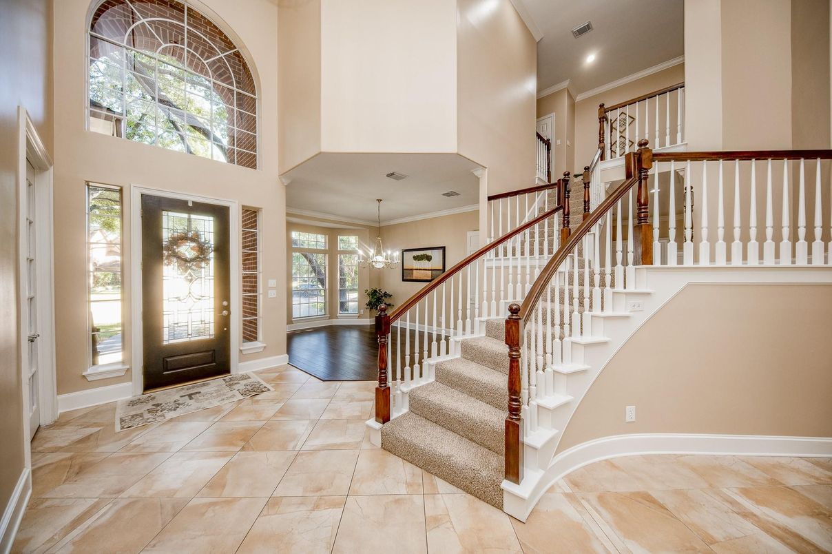 Chandelier, Interior, Pendant Lights, Recessed Lighting