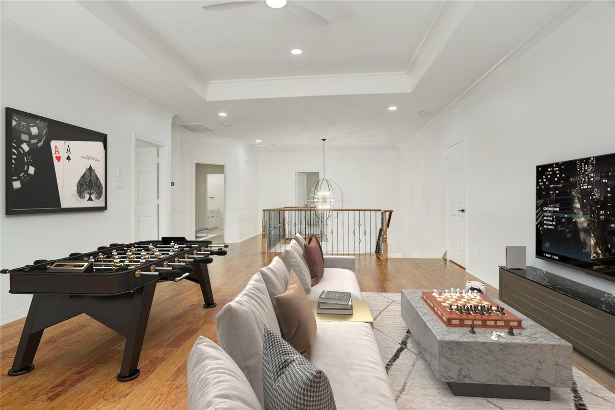 Dining room, Game Room, Interior, Living room, Pendant Lights, Recessed Lighting, Wood Texture Flooring