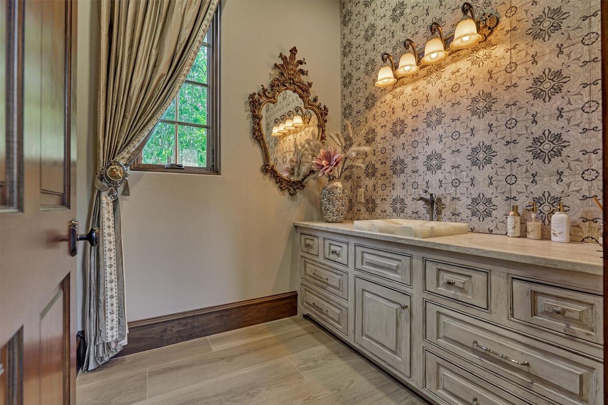 Bathroom, Interior, Wood Texture Flooring