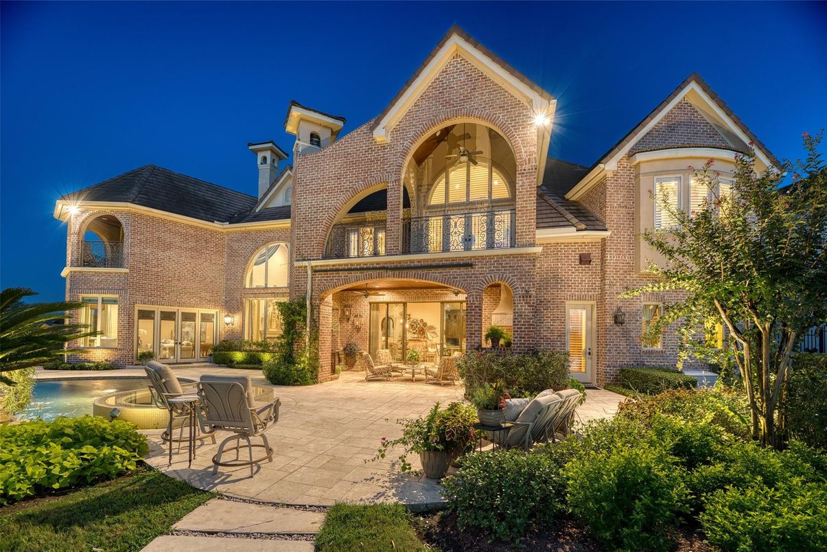 Exterior, Facade, Brick Facade, Tudor Revival