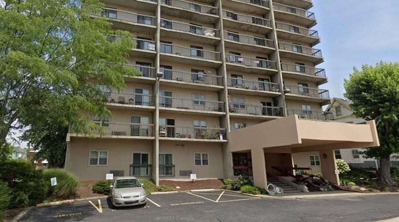 Exterior, Facade, Condo Building