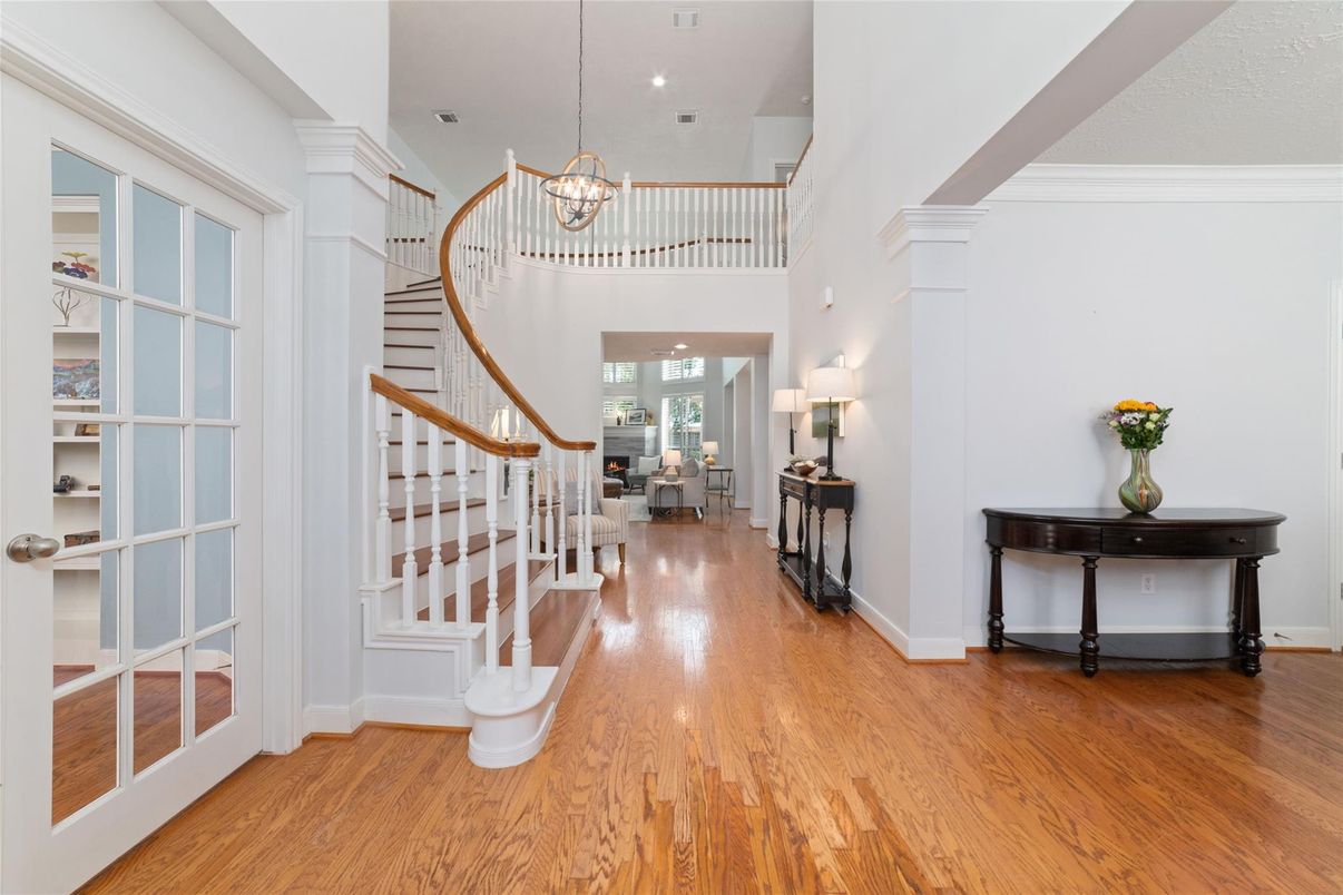 Chandelier, Interior, Pendant Lights, Recessed Lighting, Wood Texture Flooring