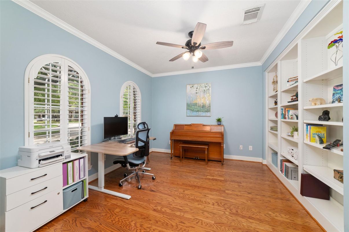 Home Office, Interior, Piano, Wood Texture Flooring