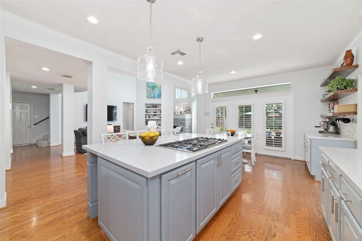 Interior, Kitchen, Pendant Lights, Recessed Lighting, Wood Texture Flooring