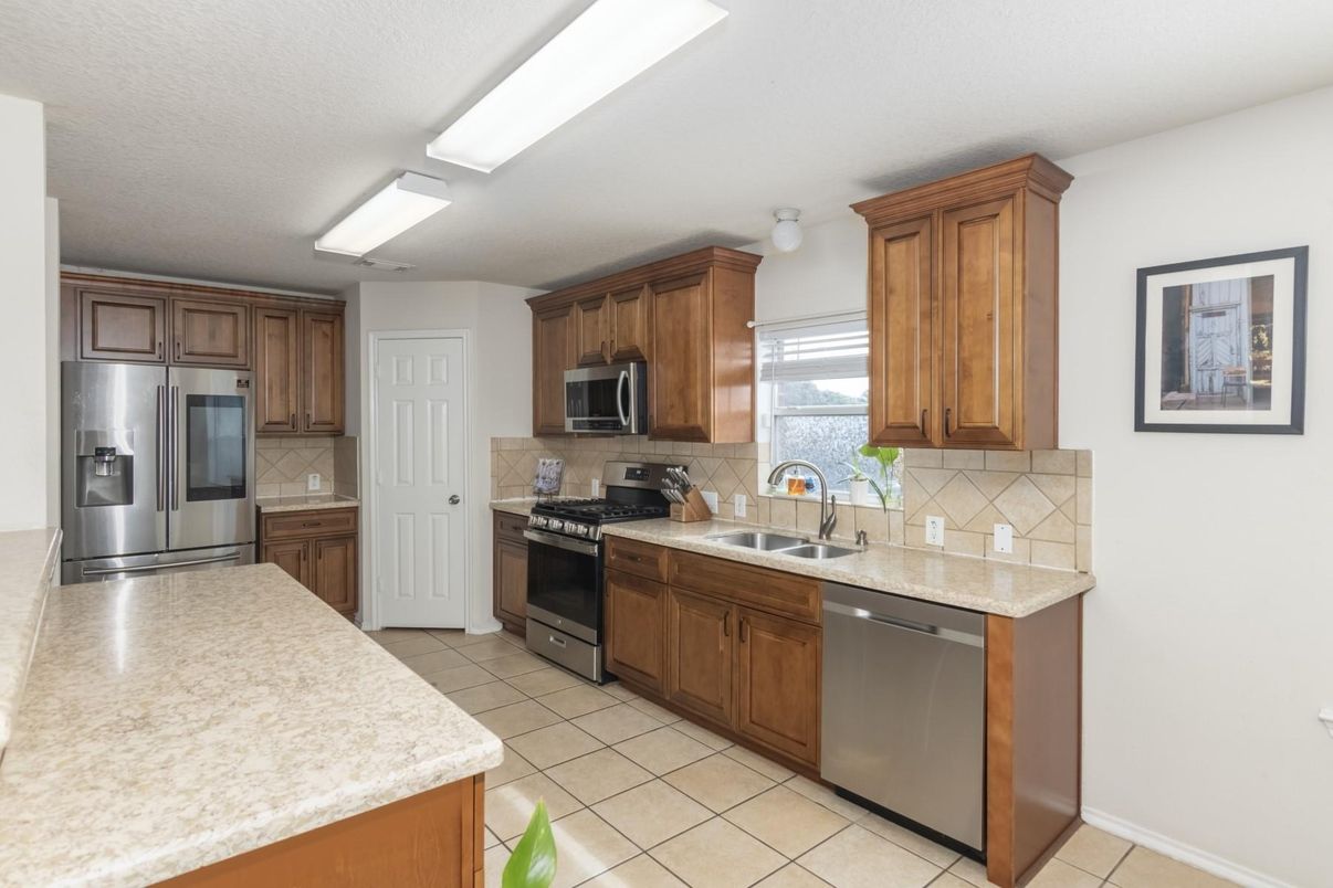 Interior, Kitchen, Stainless Steel Appliances