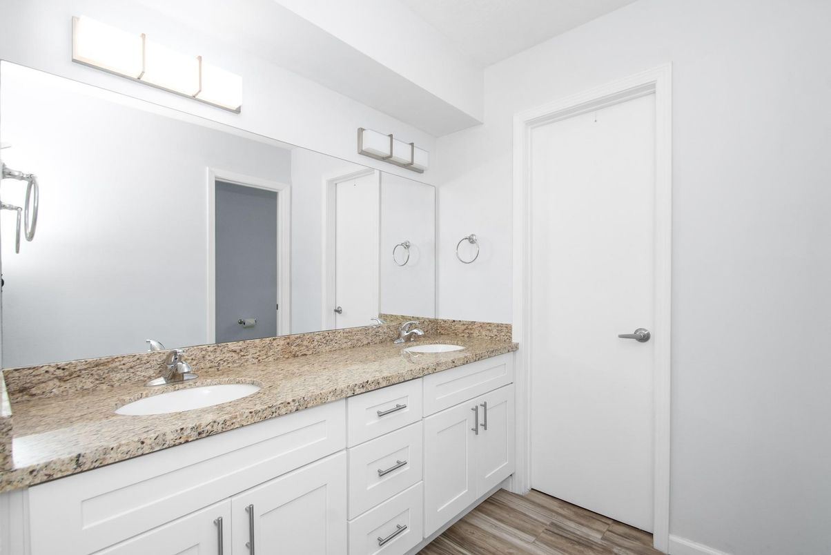 Bathroom, Dual Sink Vanities, Interior, Wood Texture Flooring