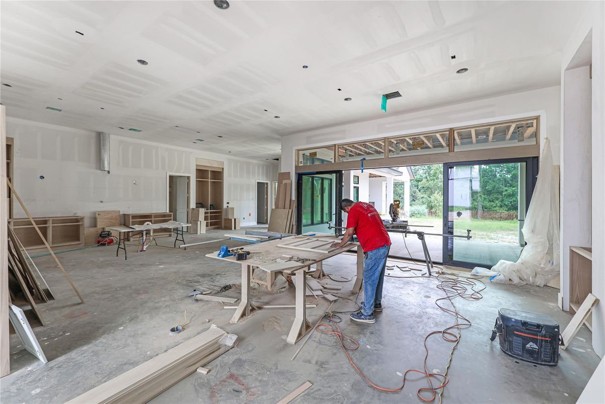Empty room, Interior, Recessed Lighting
