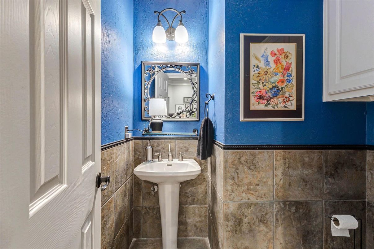 Bathroom, Interior