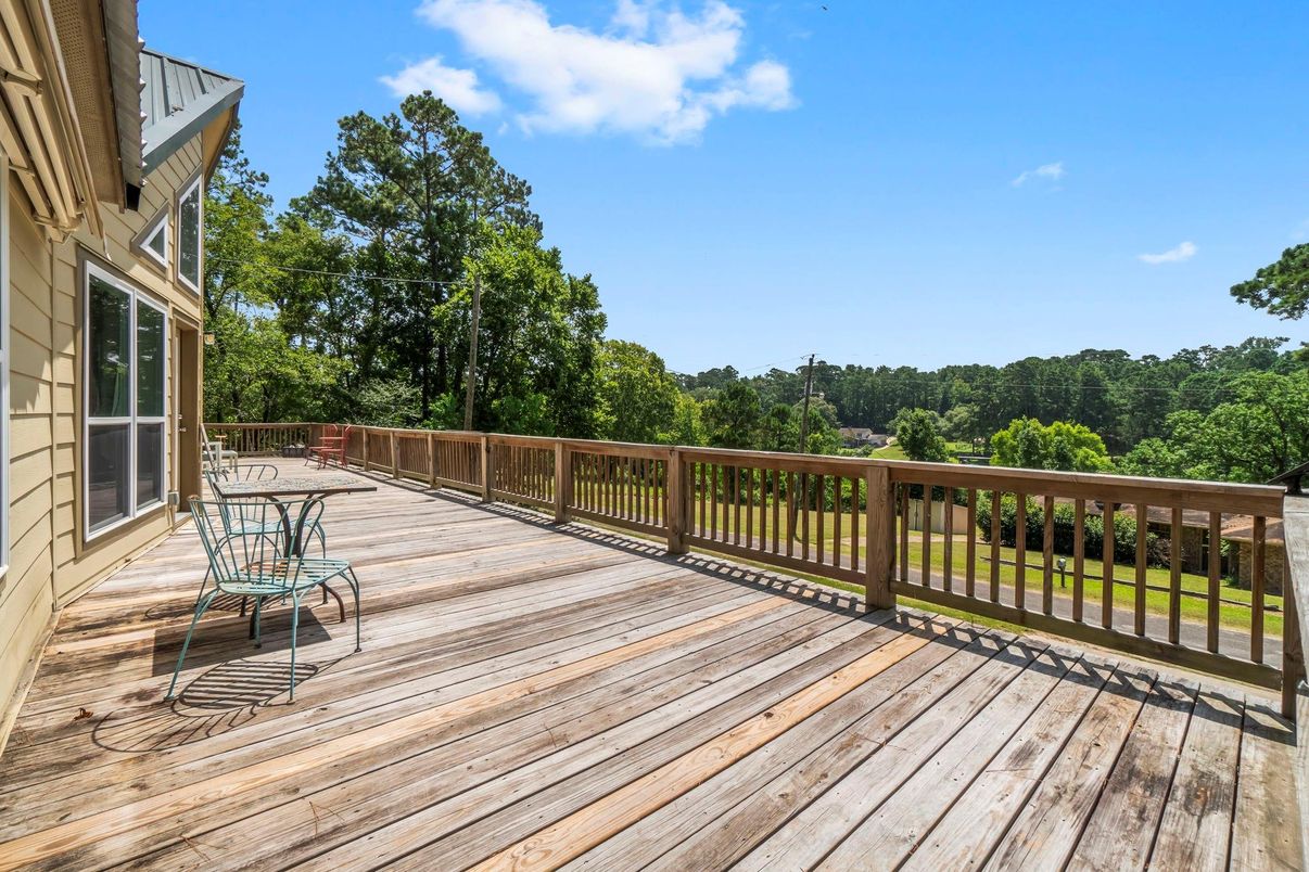 Exterior, Wood Texture Flooring