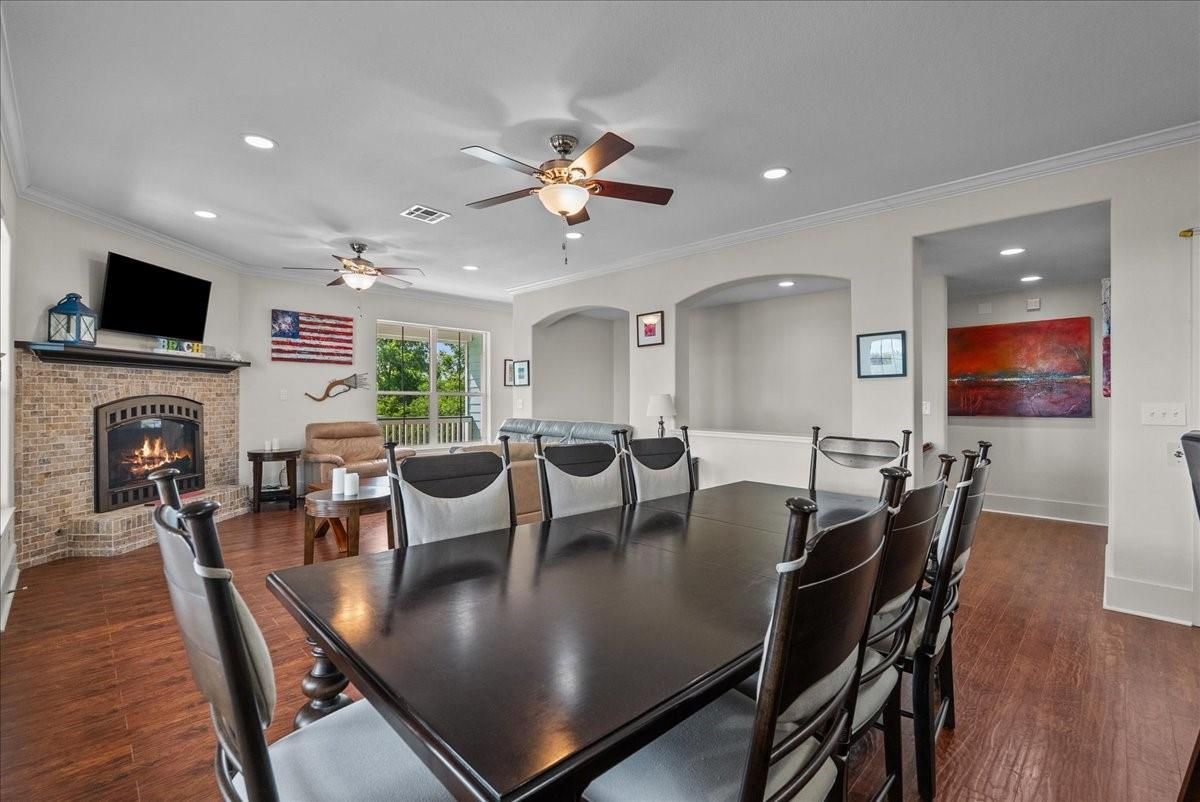 Dining room, Fireplace, Interior, Recessed Lighting, Wood Texture Flooring