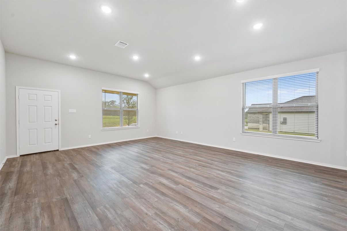 Empty room, Interior, Recessed Lighting, Wood Texture Flooring
