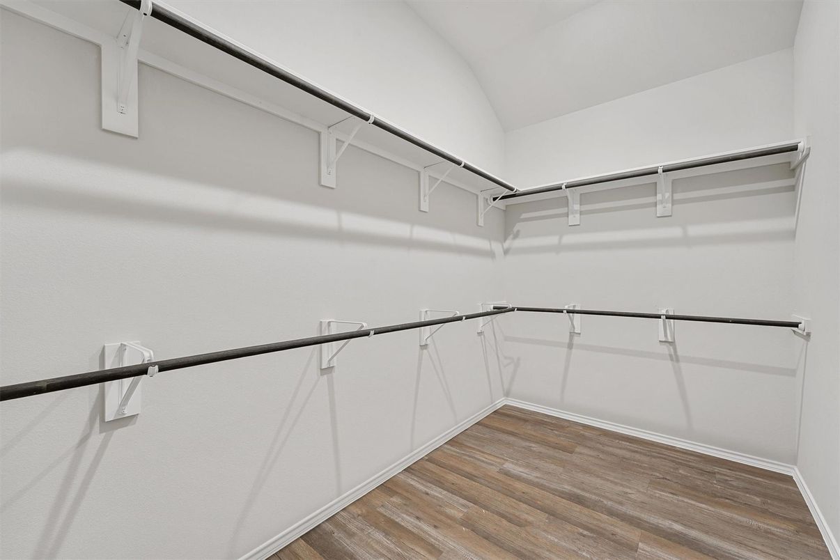 Interior, Walk-in Closets, Wood Texture Flooring