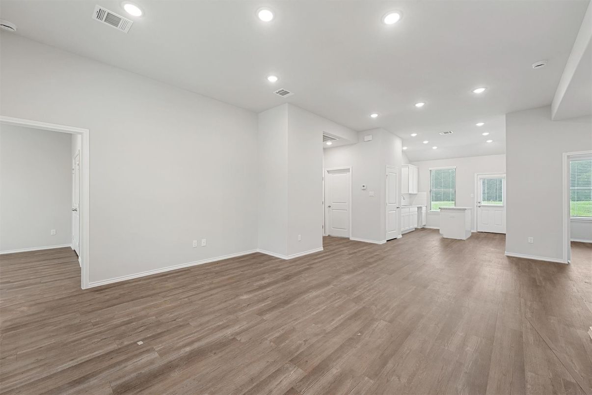 Empty room, Interior, Recessed Lighting, Wood Texture Flooring