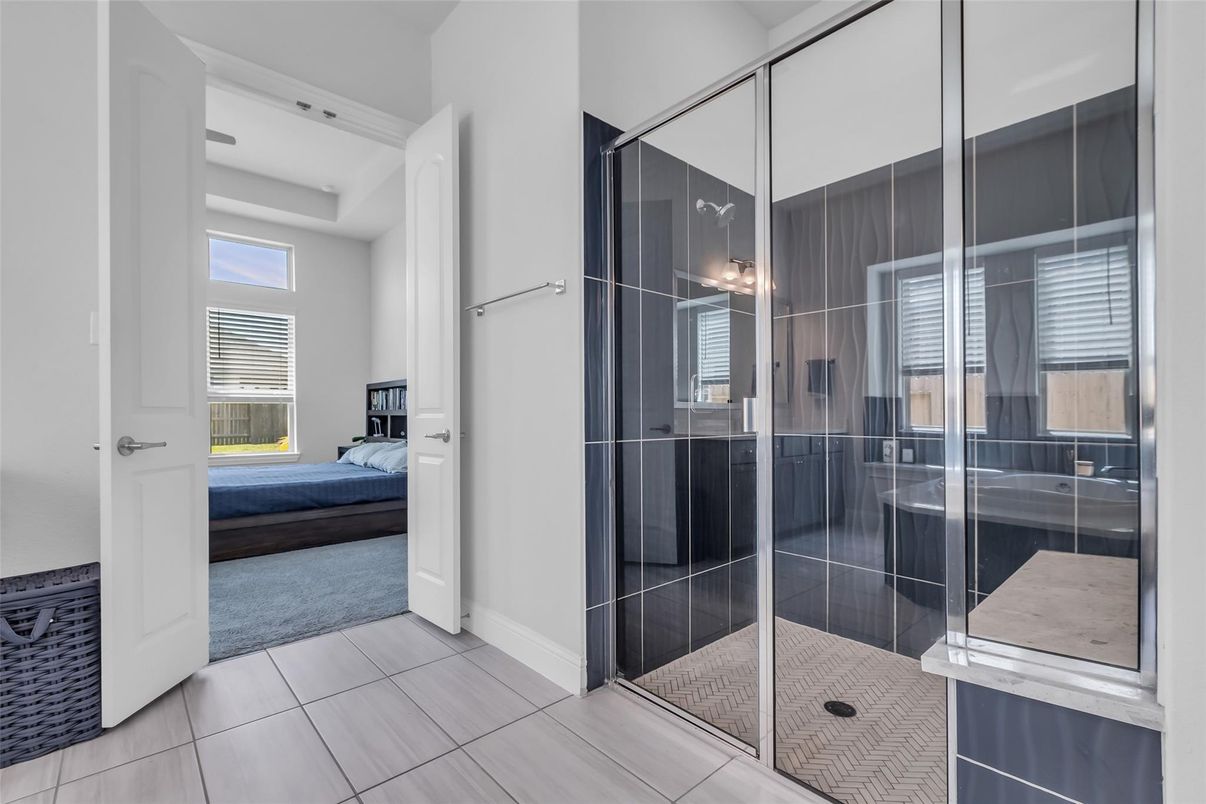 Bathroom, Bedroom, Glass Shower, Interior