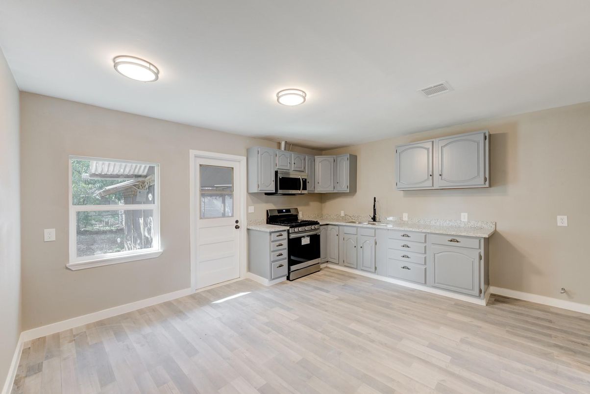 Interior, Kitchen, Stainless Steel Appliances, Wood Texture Flooring