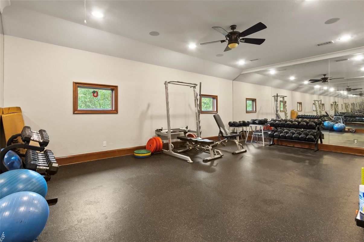 Fitness Equipment, Interior, Recessed Lighting