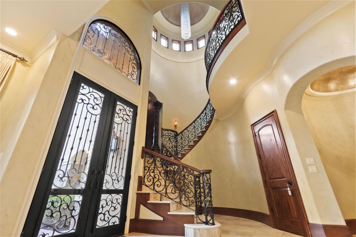 Interior, Recessed Lighting