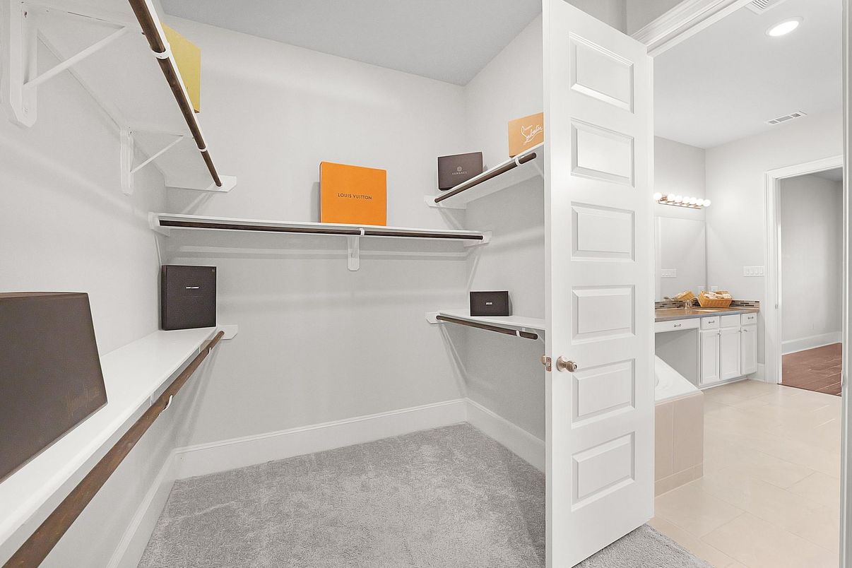 Interior, Recessed Lighting, Walk-in Closets