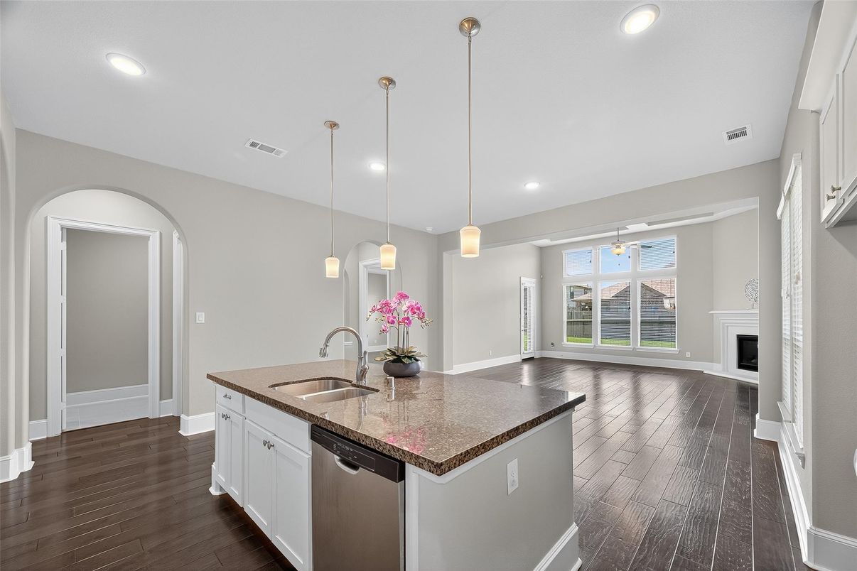 Interior, Kitchen, Pendant Lights, Recessed Lighting, Wood Texture Flooring