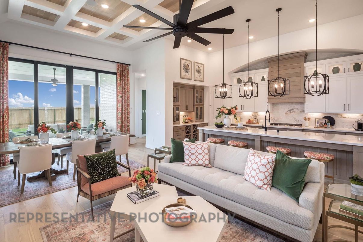 Dining room, Interior, Kitchen, Living room, Pendant Lights, Recessed Lighting, Stainless Steel Appliances, Wood Texture Flooring