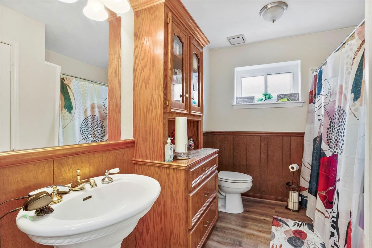 Bathroom, Interior, Wood Texture Flooring
