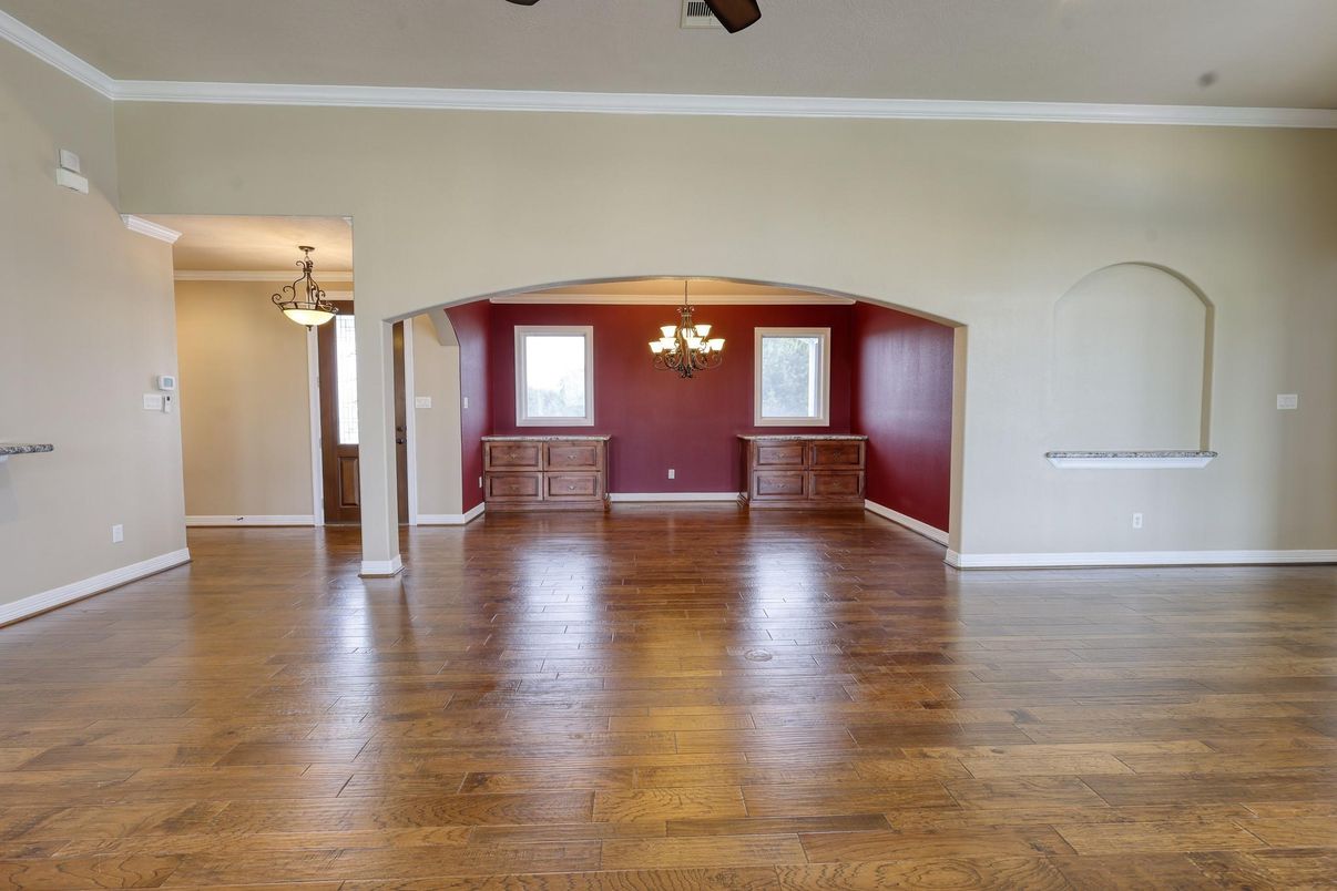 Chandelier, Empty room, Interior, Wood Texture Flooring