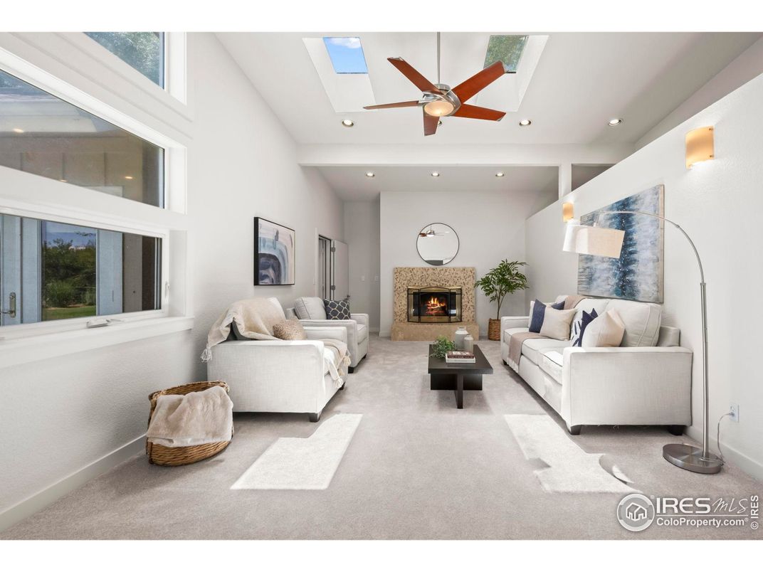 Fireplace, Interior, Living room, Recessed Lighting
