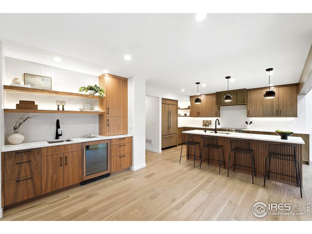 Interior, Kitchen, Pendant Lights, Recessed Lighting, Wood Texture Flooring