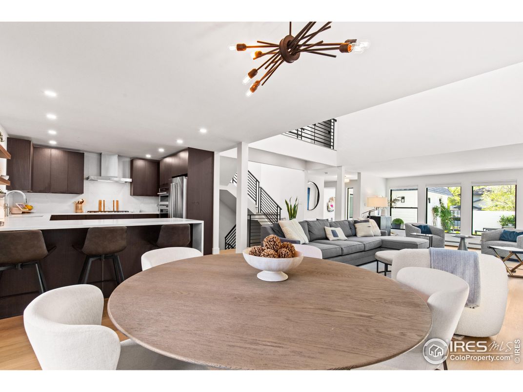 Dining room, Interior, Kitchen, Living room, Pendant Lights, Recessed Lighting, Stainless Steel Appliances, Wood Texture Flooring