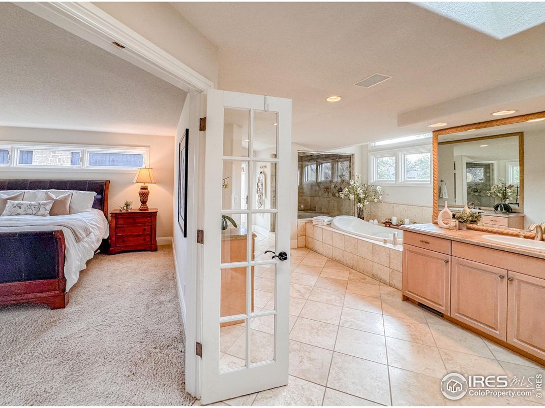 Bathroom, Bedroom, Dual Sink Vanities, Glass Shower, Interior, Recessed Lighting