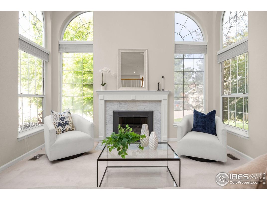 Fireplace, Interior, Living room