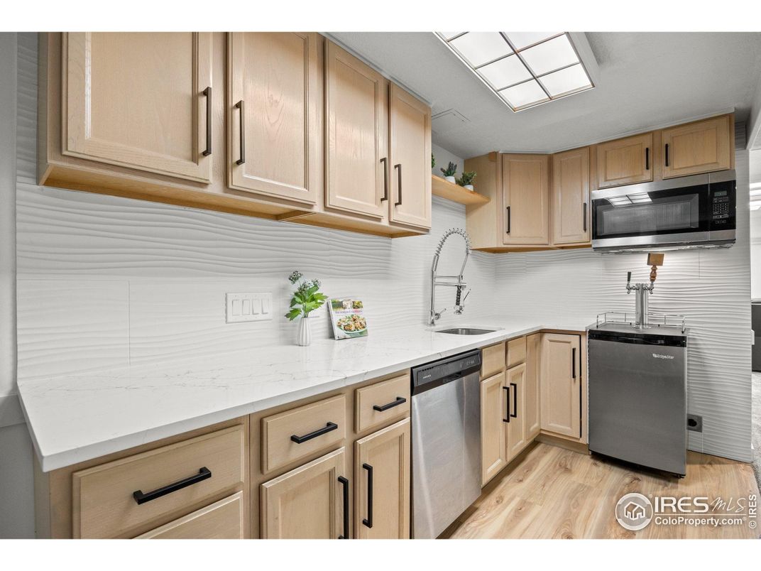 Interior, Kitchen, Wood Texture Flooring