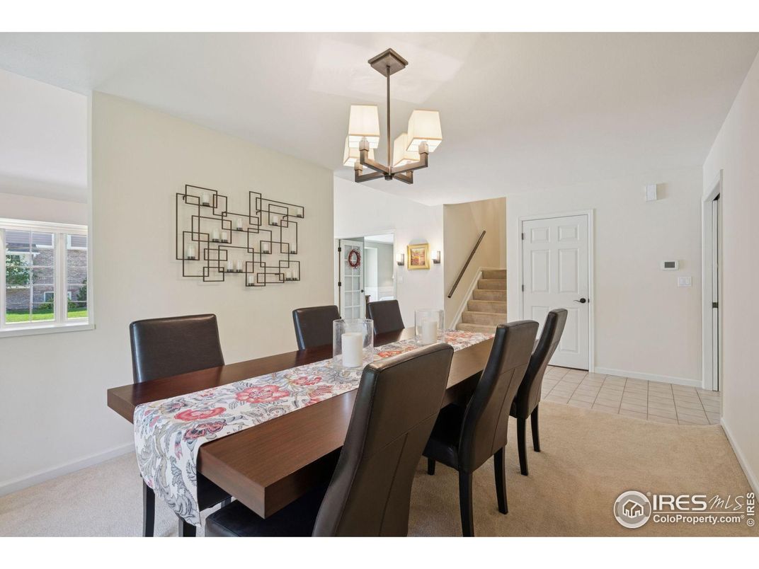 Chandelier, Dining room, Interior