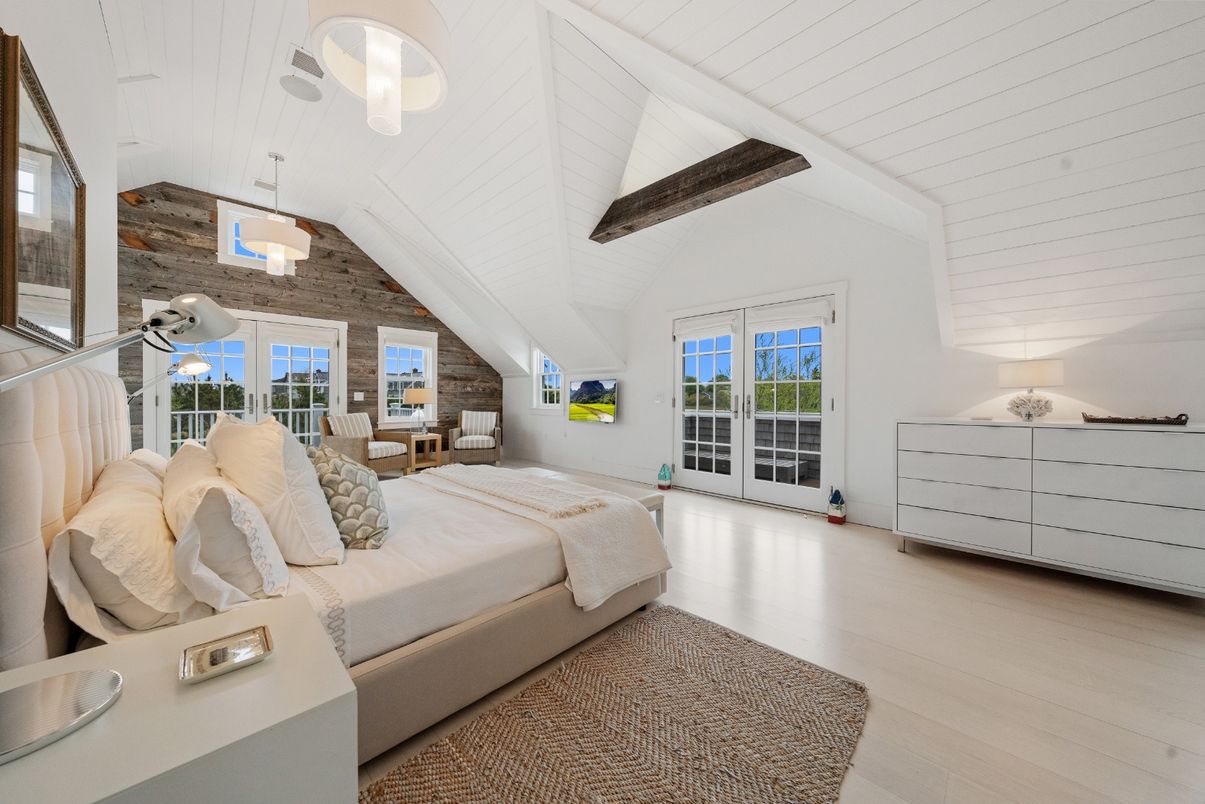 Bedroom, Interior, Pendant Lights, Wooden Beams, Wood Texture Flooring, Wooden Walls