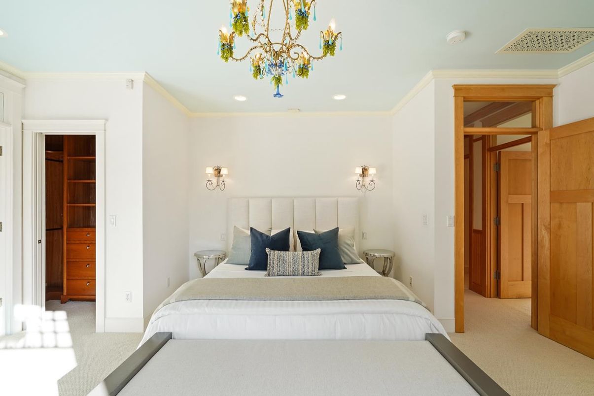 Bedroom, Chandelier, Interior, Recessed Lighting