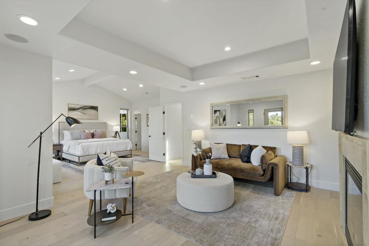 Bedroom, Fireplace, Interior, Living room, Recessed Lighting, Wood Texture Flooring