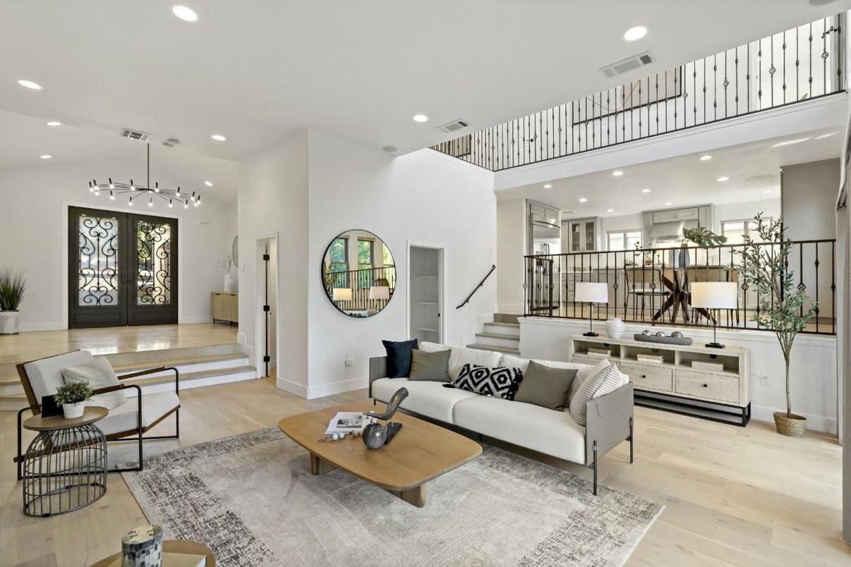 Interior, Living room, Pendant Lights, Recessed Lighting, Wood Texture Flooring