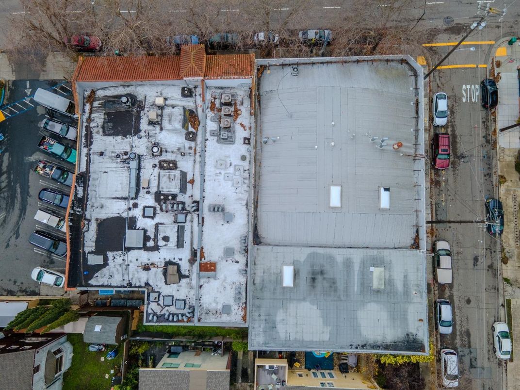 Exterior, Drone