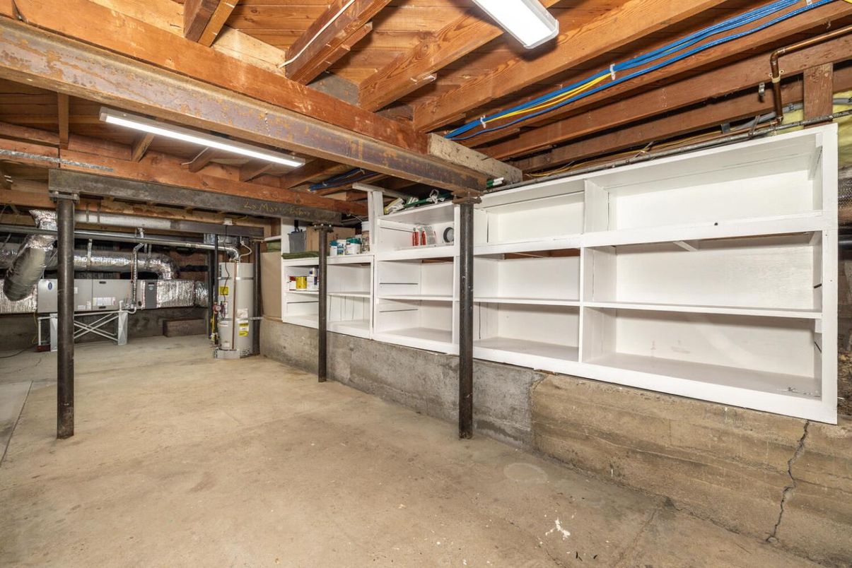 Interior, Wooden Beams