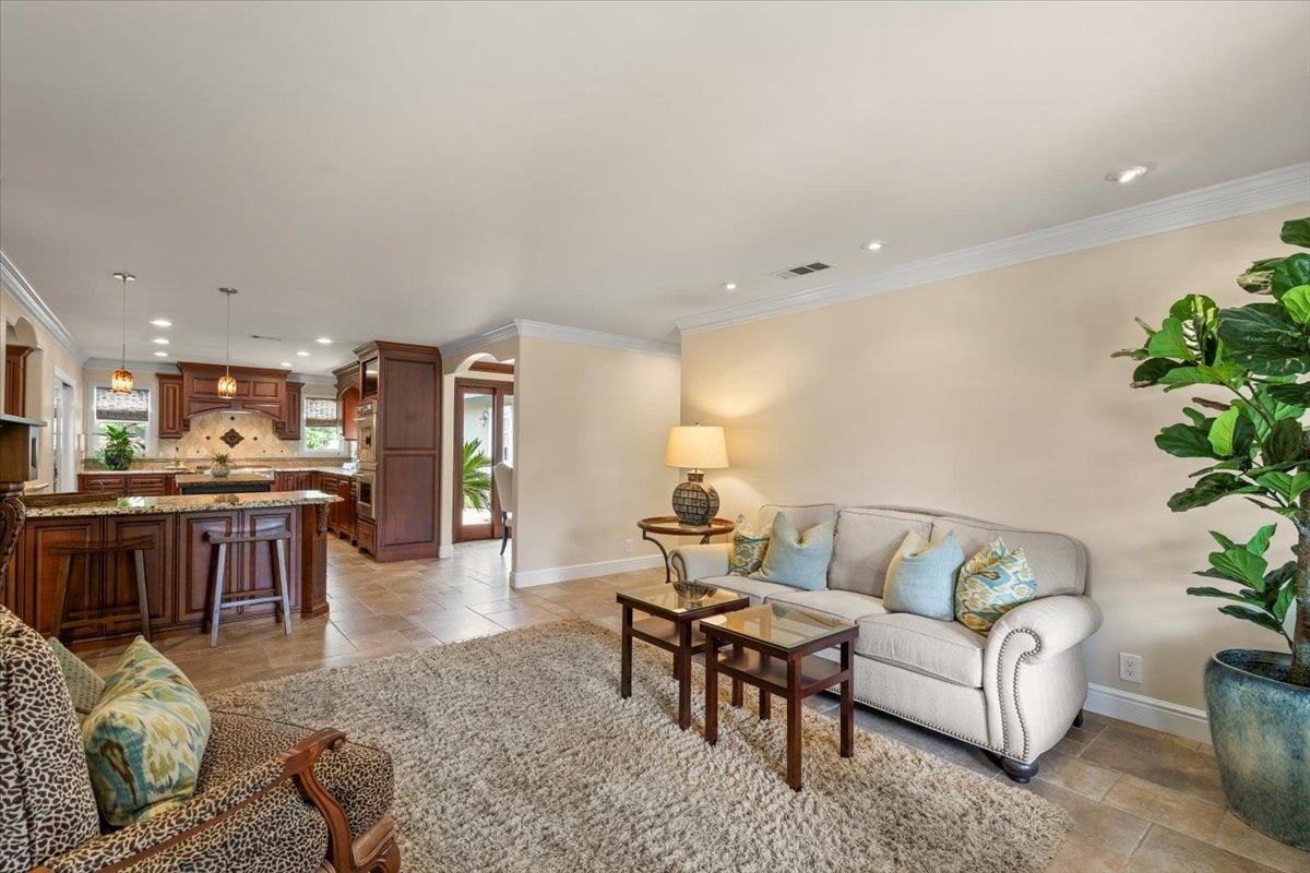 Interior, Kitchen, Living room, Pendant Lights, Recessed Lighting