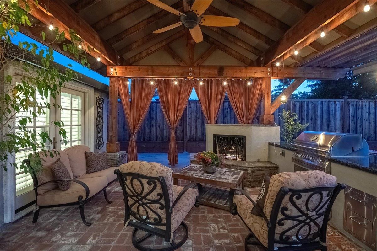Exterior, Fireplace