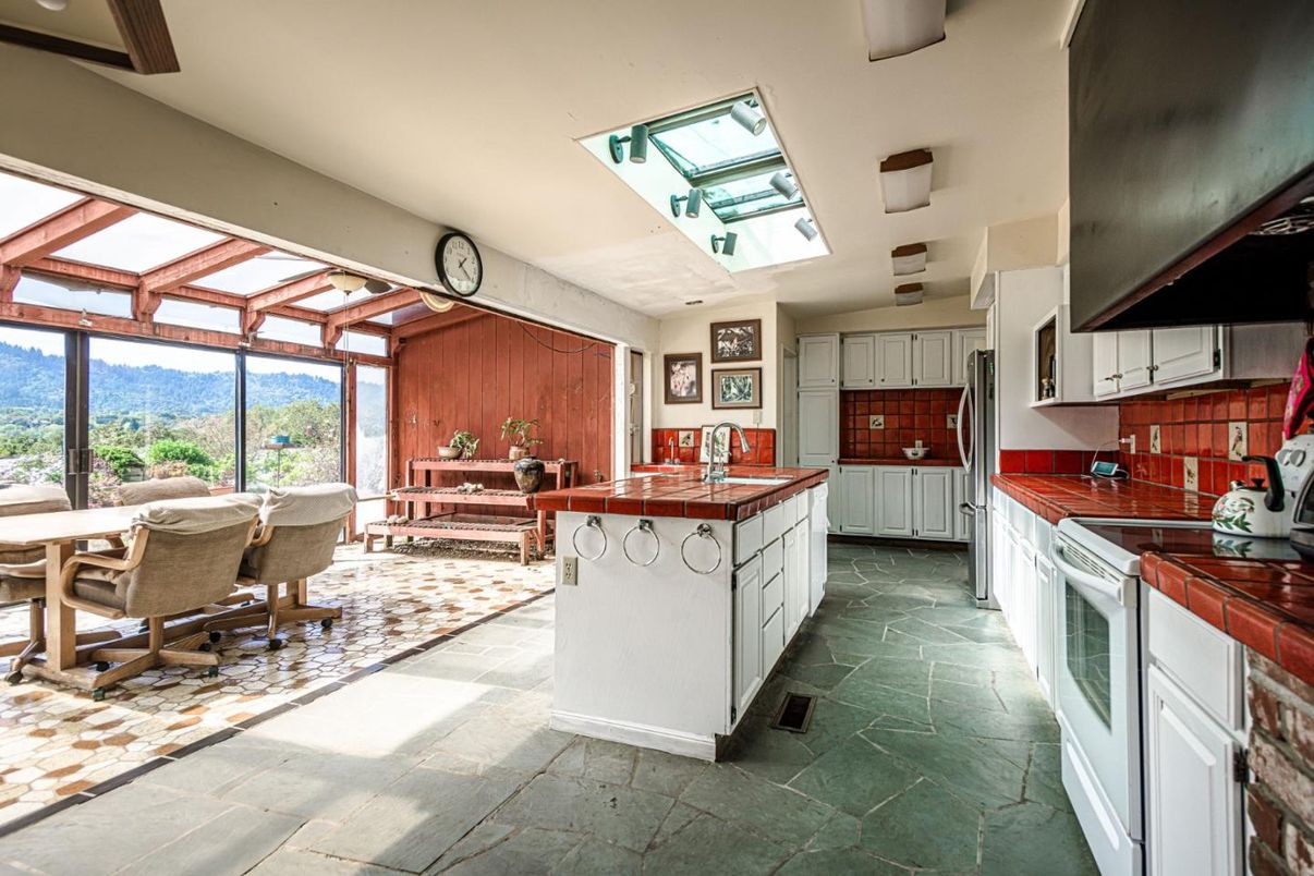 Dining room, Interior, Kitchen