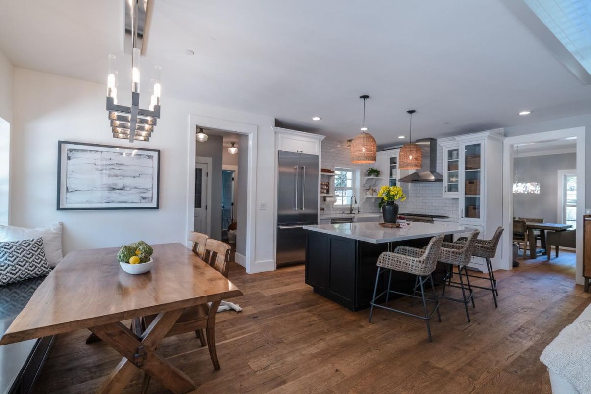 Dining room, Interior, Kitchen, Pendant Lights, Recessed Lighting, Stainless Steel Appliances, Wood Texture Flooring