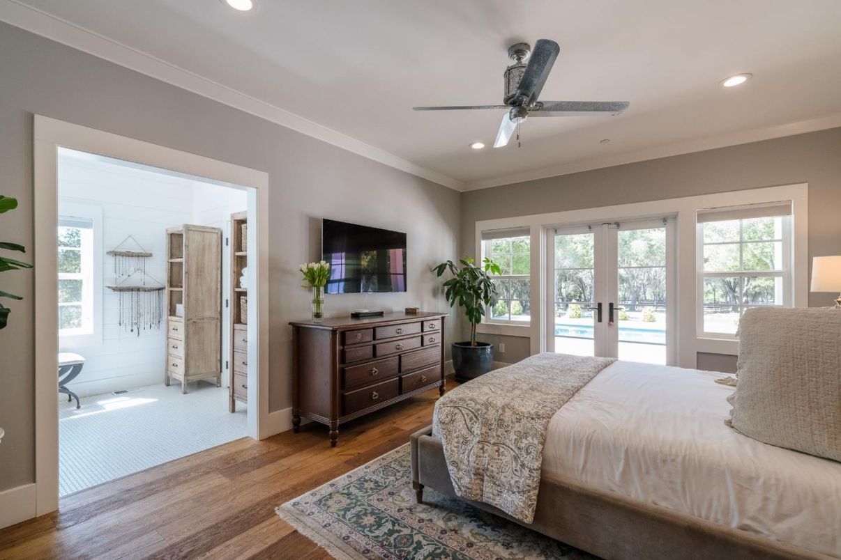 Bedroom, Interior, Recessed Lighting, Wood Texture Flooring