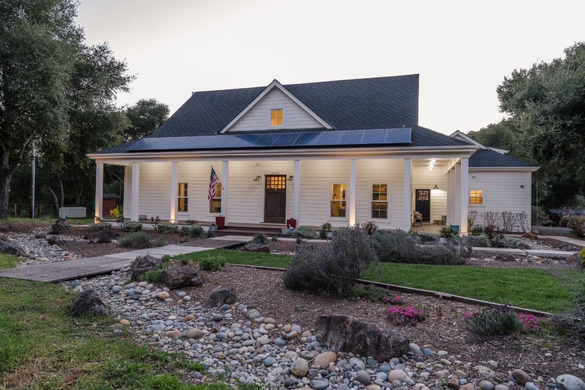 Exterior, Facade, Solar Panels, Farmhouse