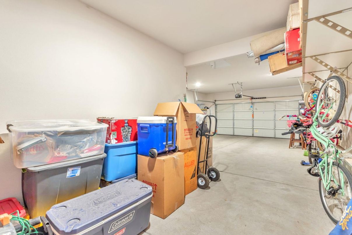 Garage, Interior, Recessed Lighting