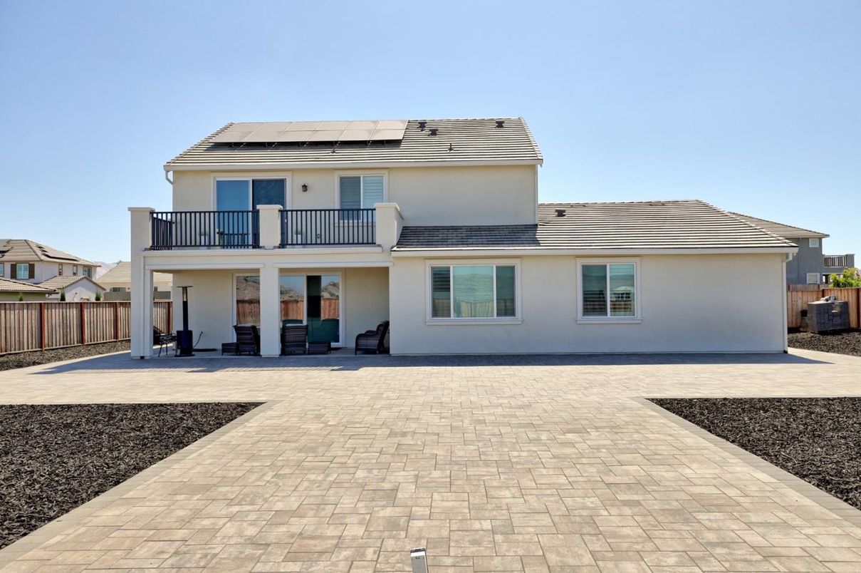 Exterior, Solar Panels
